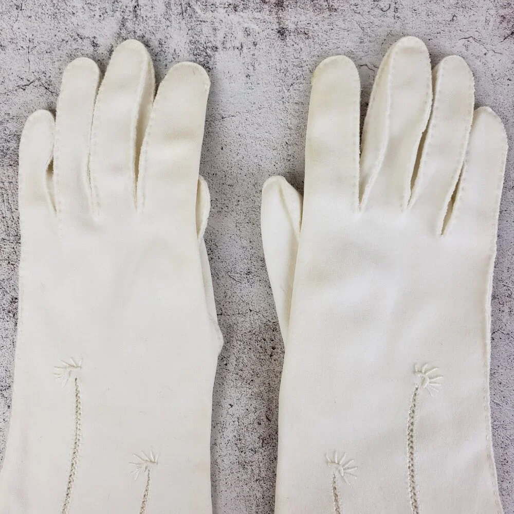 Vintage Shalimar White Gloves 50s 60s size 7
